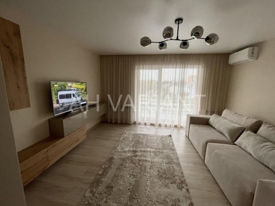 Здається простора, сучасна 1.5 кімнатна квартира в м. Ужгород. Ужгород