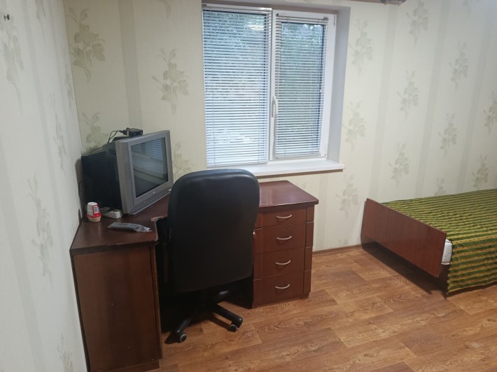 Здам частину будинку, р-н Хімселище, зупинка М.Залізняка( Громова) - фото 1