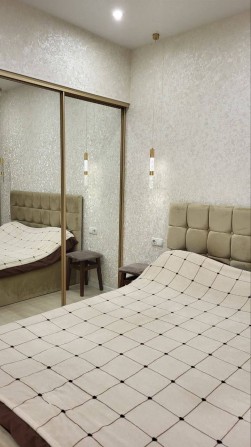 Сдам 2 комнатную квартиру в 53 Жемчужине! Небесной сотни! - фото 1