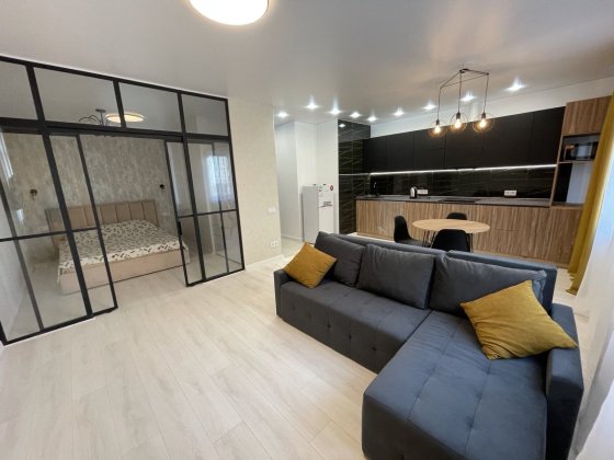 Сдам 1 комнатную квартиру в 54й Жемчужине на Сахарова. Крижанівка