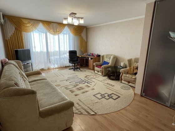 Сдам 1-комнатную квартиру на ул. Высоцкого/Сахарова Лески