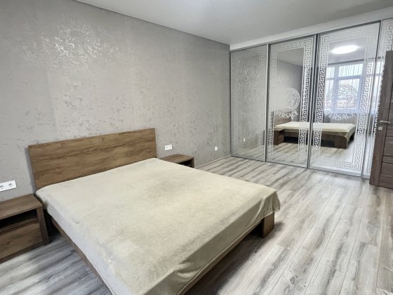 Сдам 1 комн квартиру в 47й Жемчужине на Сахарова Крижанівка