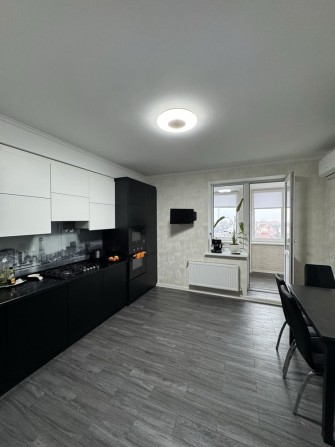 Здається 2 кімнатна квартира в Совіньйоні - фото 1