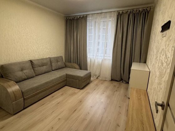 Сдам 1 комнатную квартиру в ЖК Маршал Сити! Проспект Небесной сотни! Лиманка