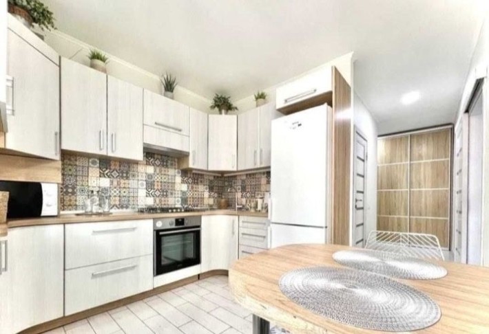 1 кімнатна квартира район Озерна - фото 1