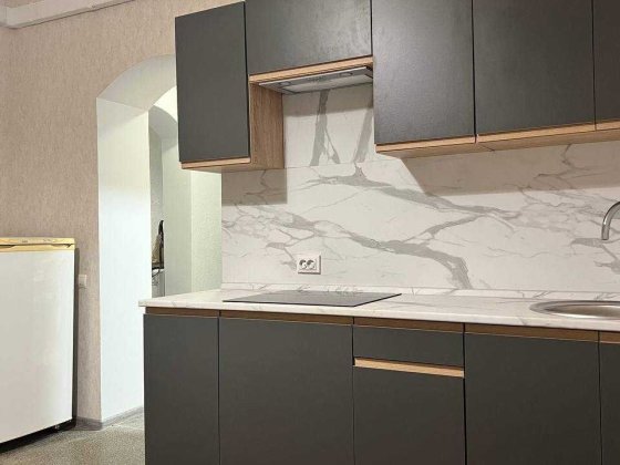 БЕЗ КОМІСІЇ, Здам у довгострокову оренду 1/2 будинку м. Деміївська Киев