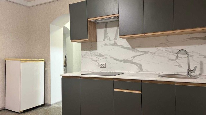 БЕЗ КОМІСІЇ, Здам у довгострокову оренду 1/2 будинку м. Деміївська - фото 1