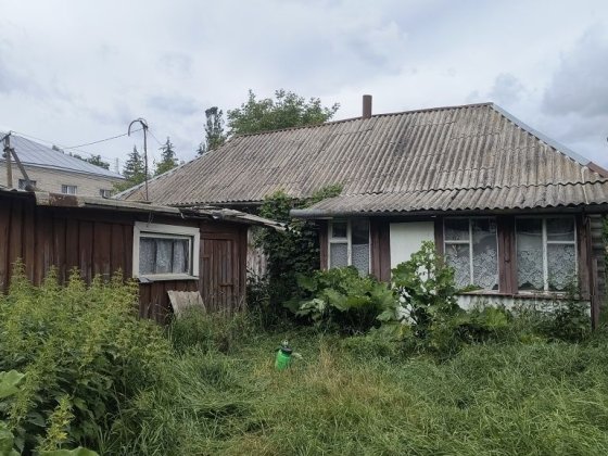 Будинок від блекауту. 20 км.від Чернігова Чернигов