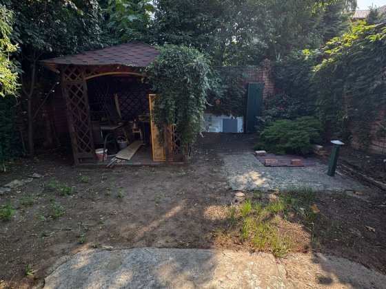 Сдам 1/2 дома с отдельным двором ЦЕНТР Дніпро