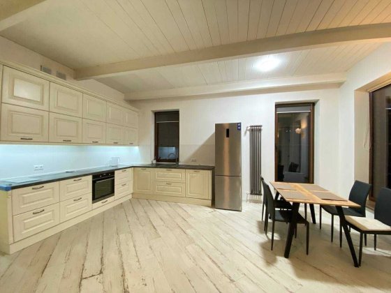 Довгострокова оренда будинку з гаражем на Ближньому Замості 4561 Вінниця