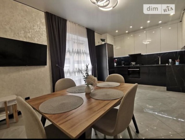 Здам в оренду ТаунХаус р-н  перемичка - фото 1