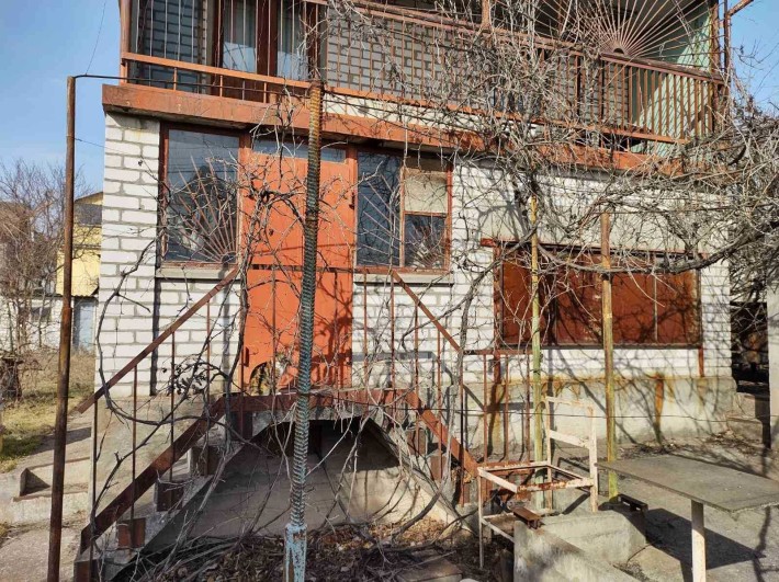 Жилой Дом на Бабурке.ж.д переезд на Розумовку.Хортицкой район. - фото 1