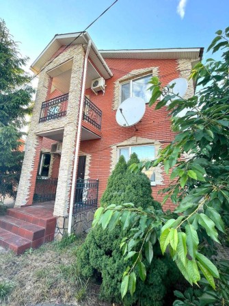 Оренда великого та красивого будинку з відмінним ремонтом та ділянкою! - фото 1