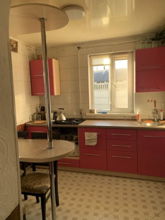 Здається будинок - фото 1