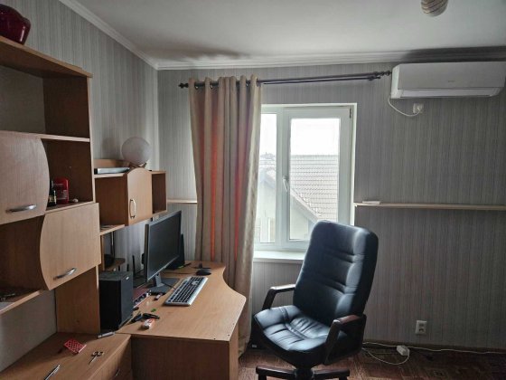 Берківці, Довгострокова оренда будинку. Газопровідна Киев