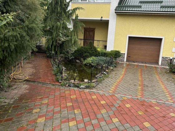 Оренда 3-х поверхового будинку район парку " Перемоги" Кропивницький