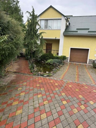 Оренда 3-х поверхового будинку район парку " Перемоги" - фото 1