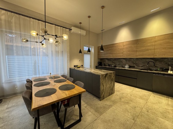 Оренда будинку в Святошинському районі, Берковець. - фото 1