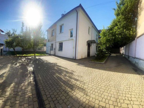 Оренда котеджу вул.Дунайська, євроремонт, 900 євро Львов