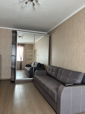 Оренда 1-к квартири+паркінг Троєщина - фото 1