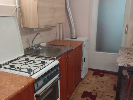 Здам частину будинку на Бедзая,2 кімн, санвузол,своє опалення Николаев