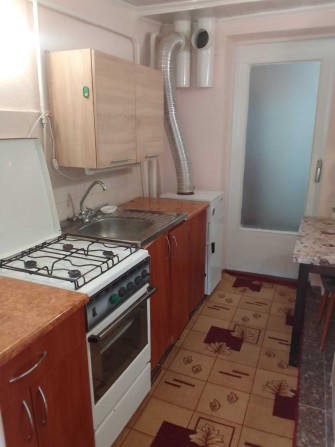 Здам частину будинку на Бедзая,2 кімн, санвузол,своє опалення - фото 1