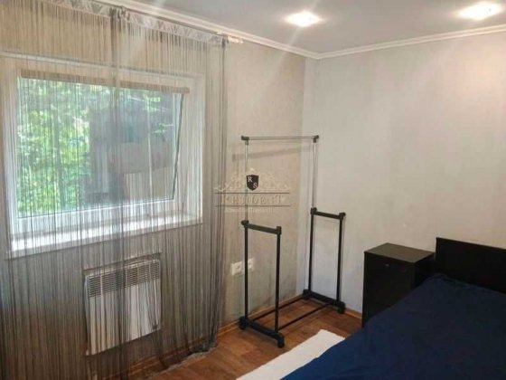 Оренда: Здам 1-к будинок 30 м² у районі вул. Каруни,  АНД район Дніпро