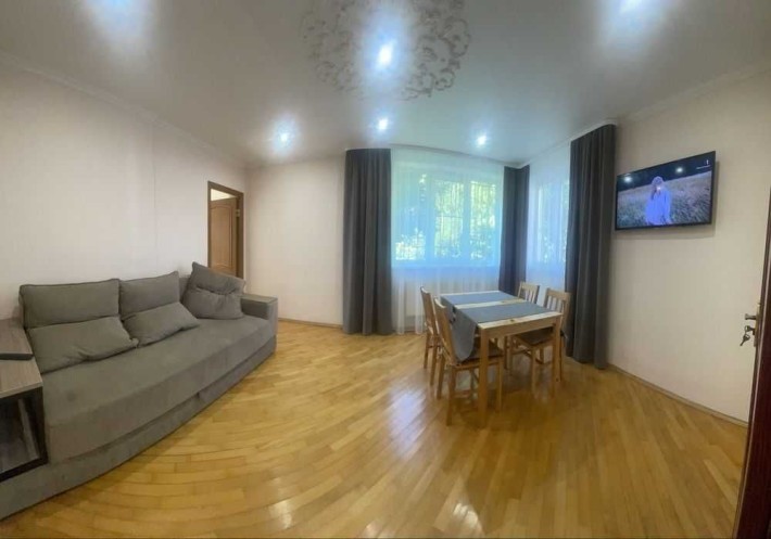 вул. Дністерська Будинок. Ближній Центр Львова. Гараж. Оренда. Оренда. - фото 1