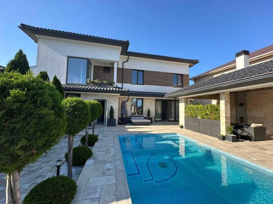 Аренда шикарного дома в Совиньоне, бассейн, сауна Одеса