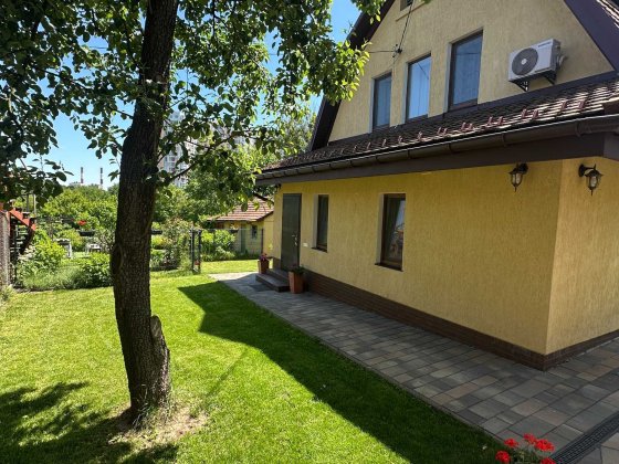 вул. Панорамна 11, оренда затишного будинку, 3 кімнати Київ