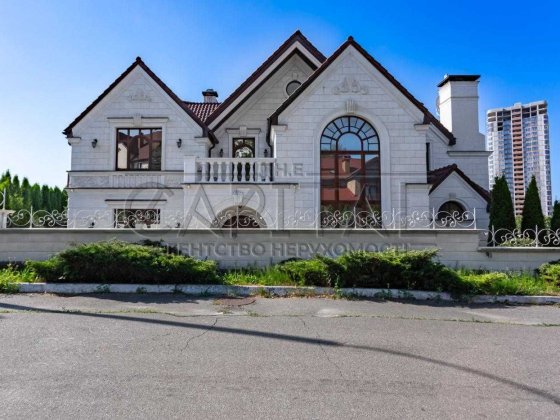 Оренда /Будинок /вул. Радченка Петра, Солом'янка, Київ, 1107м2 Київ