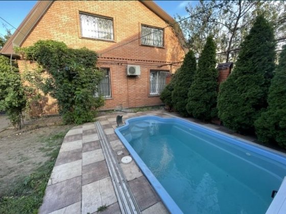 Сдам дом 200 м 4 к Киевский район, бассейн,подвал, гараж! Животные мож Одеса