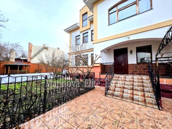 Аренда дома под бизнес/ жильё 350м 10 ст Б Фонтана Одеса