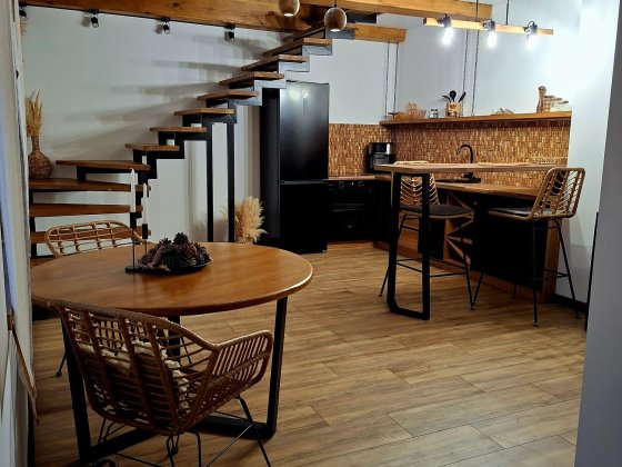 Оренда житла, будинок Рованцы