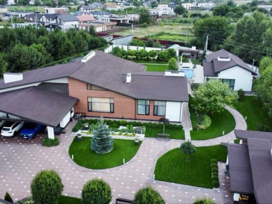 Оренда ексклюзивного будинку біля лісу Обуховка