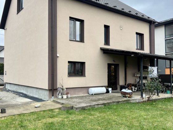 Оренда Будинку в с. Вовчинець поруч Позитрон Каскад Бізон та Велес Вовчинець