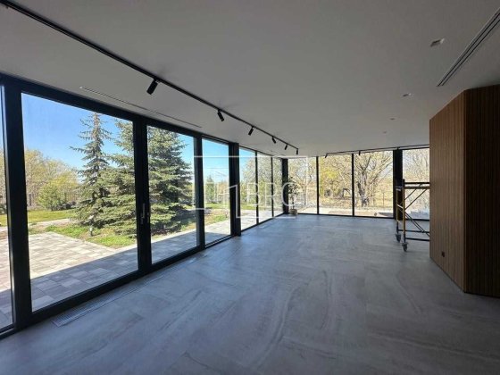 Новый современный дом 650м никто не жил выход на Днепр Козин без% Козин