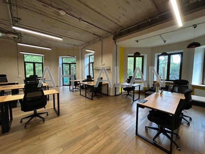 Унікальний багатофункціональний комплекс у Ворзелі - фото 1