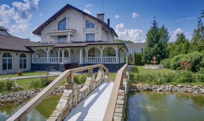 Сдам дом на Новый Год с басейном сауна Подгорцы Мануфактура - фото 1