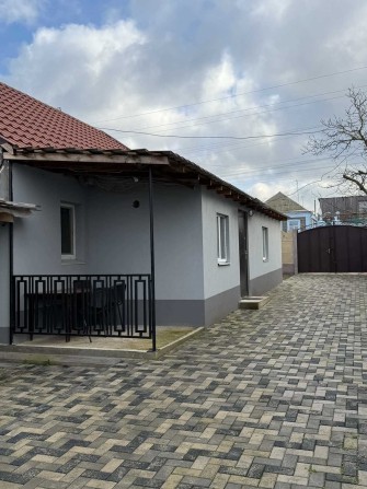 Здам 2 будинки в одному дворі Миколаївська обл,Баловне,кап ремонт,15 с - фото 1