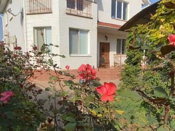 Перша оренда, на рік і більше, 3 спальні, 10хв до пляжу. 2 гаражі Фонтанка