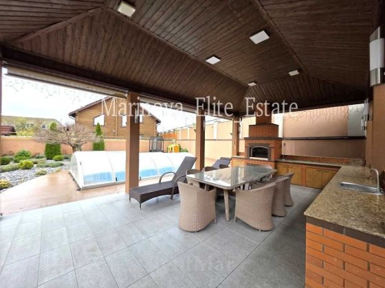 Стильный новый дом Жилой подвал! Бассейн Автономность! Совиньон Бурлачья Балка