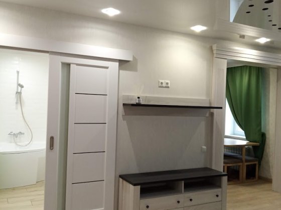 Продам 2-ком Левый Берег 4мкр евроремонт, мебель и техника. Срочно Кам'янське