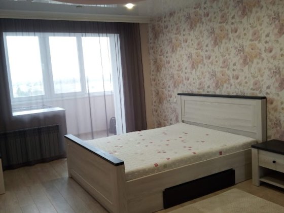 Сдам 2-ком Левый Берег евроремонт, мебель и техника. Сросно Каменское