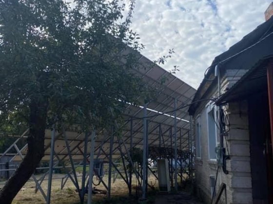 Будинок з сонячними панелями Александрия