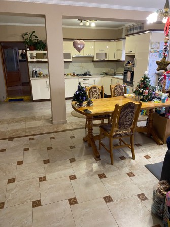 Продається житловий будинок у Закарпатті , м. Берегове . - фото 1