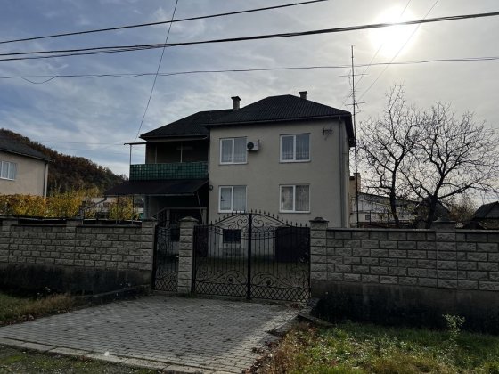 Будинок у місті Виноградів Виноградов