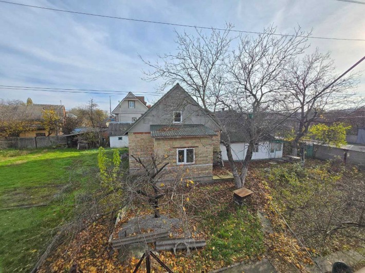 Двостороння ділянка з будівлями — ідеальний варіант під бізнес! - фото 1