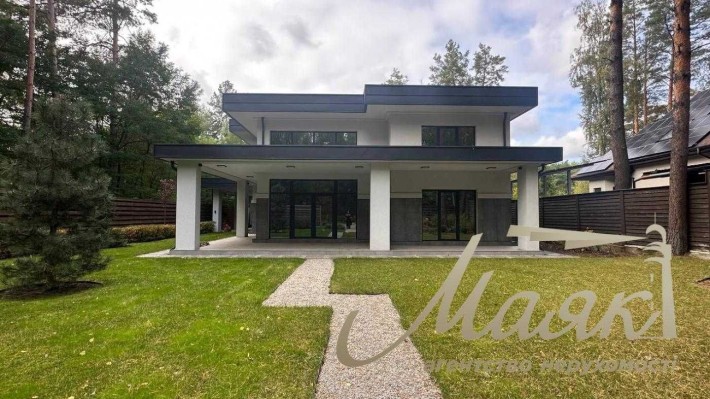 Продаж 2 поверхового будинку 253м2 на виїзді з Києва, Вишгород - фото 1