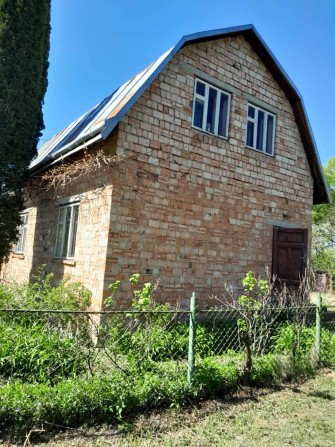 Дачний будинок з ділянкою - фото 1